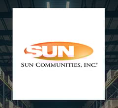 Image for Hennes & Mauritz AB (OTCMKTS:HNNMY) Receives Consensus Rating of “Hold” from Analysts