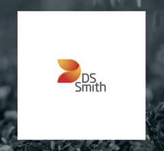 Image for DS Smith (OTCMKTS:DITHF) & CCL Industries (OTCMKTS:CCDBF) Head-To-Head Review