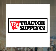 Image about Tractor Supply (NASDAQ: TSCO) sales rise 5.1% while operating income slips