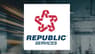 Wells Fargo & Company Raises Republic Services  Price Target to $252.00
