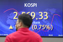 Asian shares bounce back, shrugging off inflation concerns