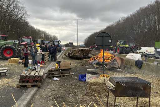 A delegation from the Belgian Young Farmers association blocks the main highway between Paris and B…