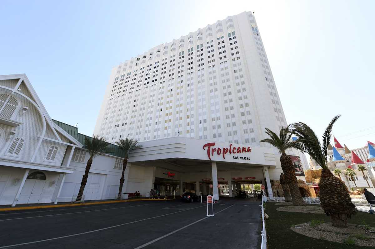 Iconic Las Vegas Hotel Set To Be Demolished To Build New 15 Billion Baseball Stadium