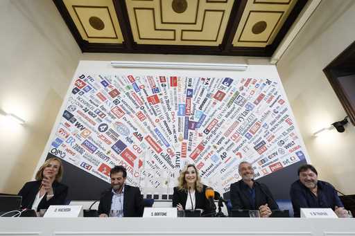 From left, Italian Foreign Press Association's member Costanze Reuscher hosts a press conference at…