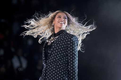 Beyonce performs at a Get Out the Vote concert for Democratic presidential candidate Hillary Clinto…