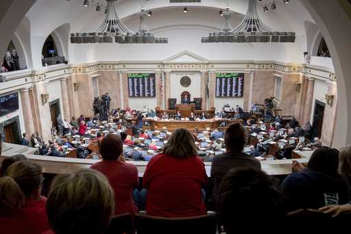 Visitors fill the gallery of the House chamber, Friday, April 13, 2018, in Frankfort, Ky