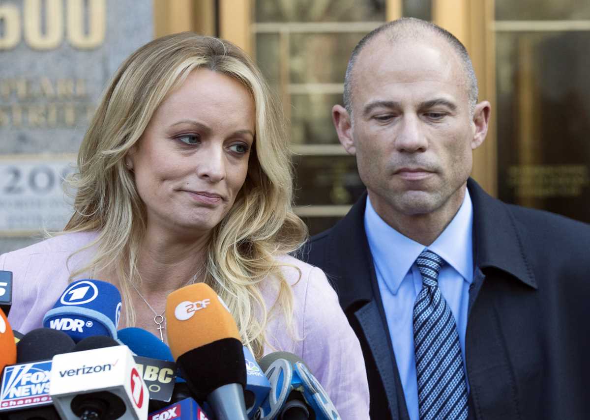 Stormy Daniels, Michael Avenatti