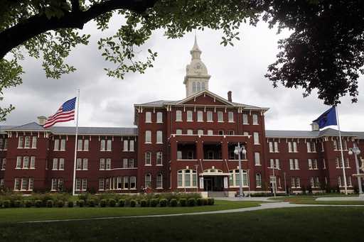 The general view of the Oregon State Hospital is seen, May 24, 2013, in Salem, Ore