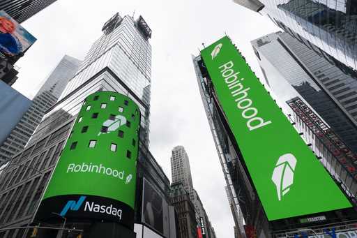 Electronic screens in New York's Times Square announce the Robinhood IPO, July 29, 2021