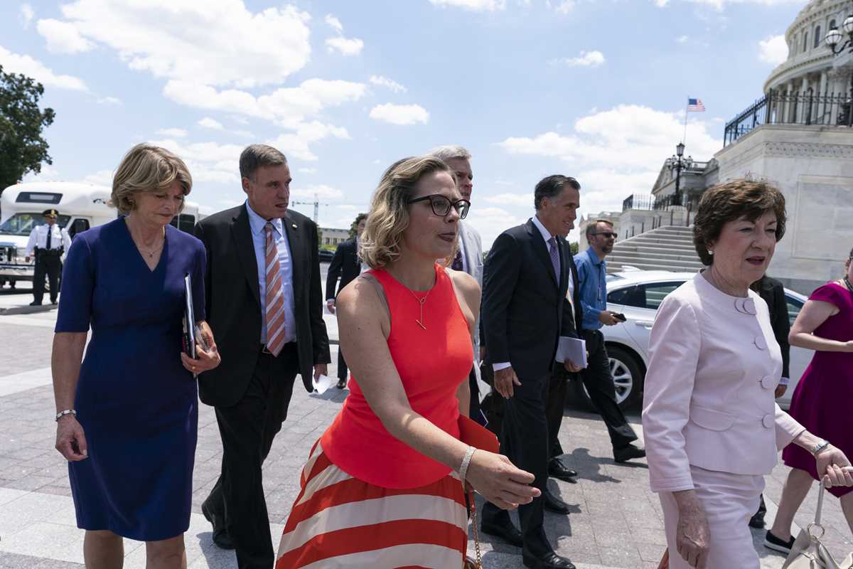 Lisa Murkowski, Mark Warner, Kyrsten Sinema, Mitt Romney, Susan Collins