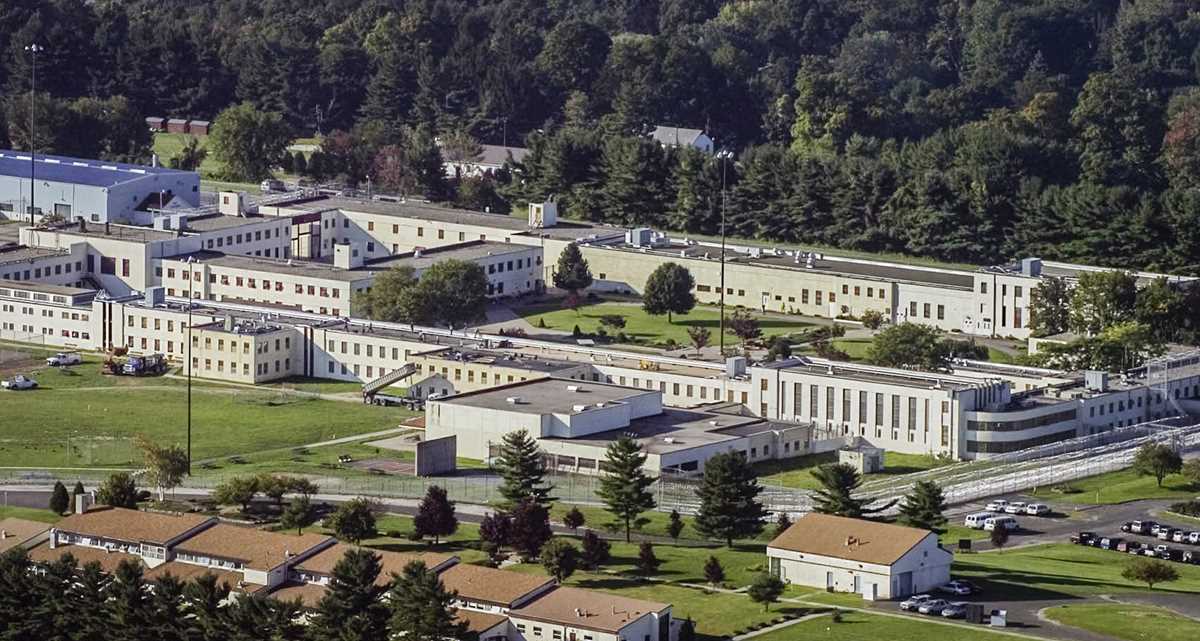 DANBURY FEDERAL CORRECTIONAL INSTITUTE