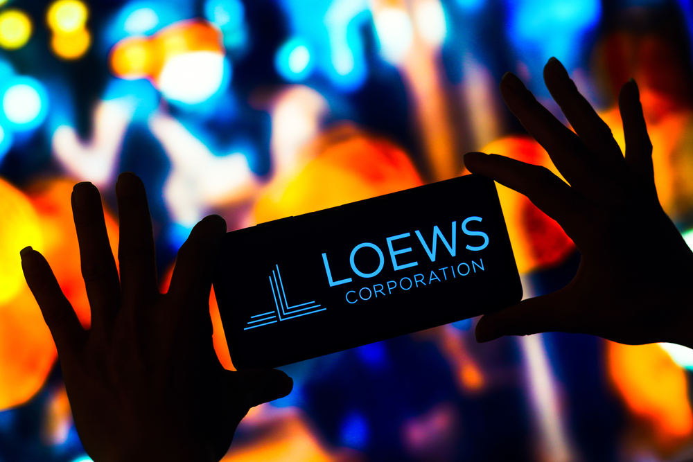 Loews stock price forecast 