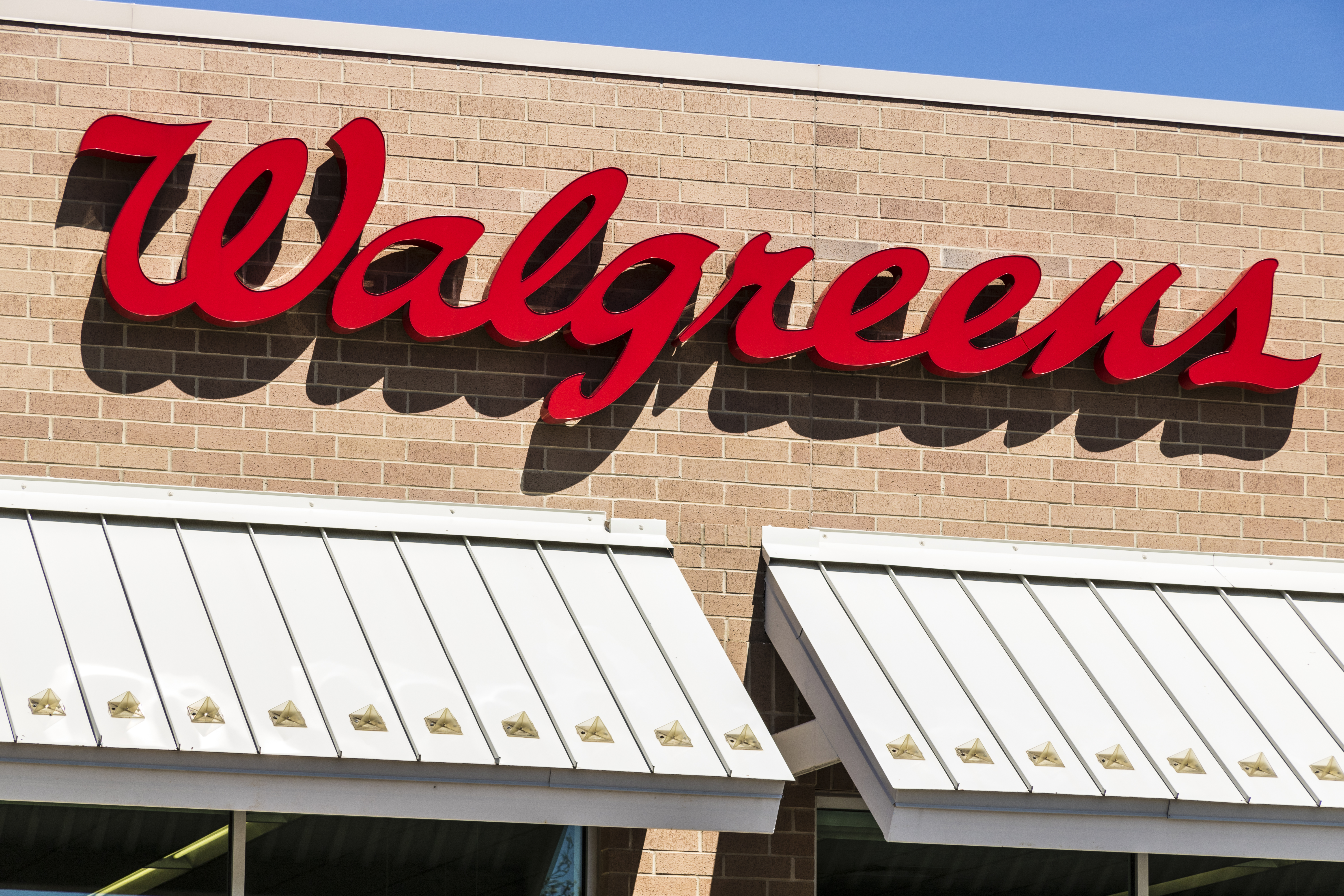walgreens logo on storefront