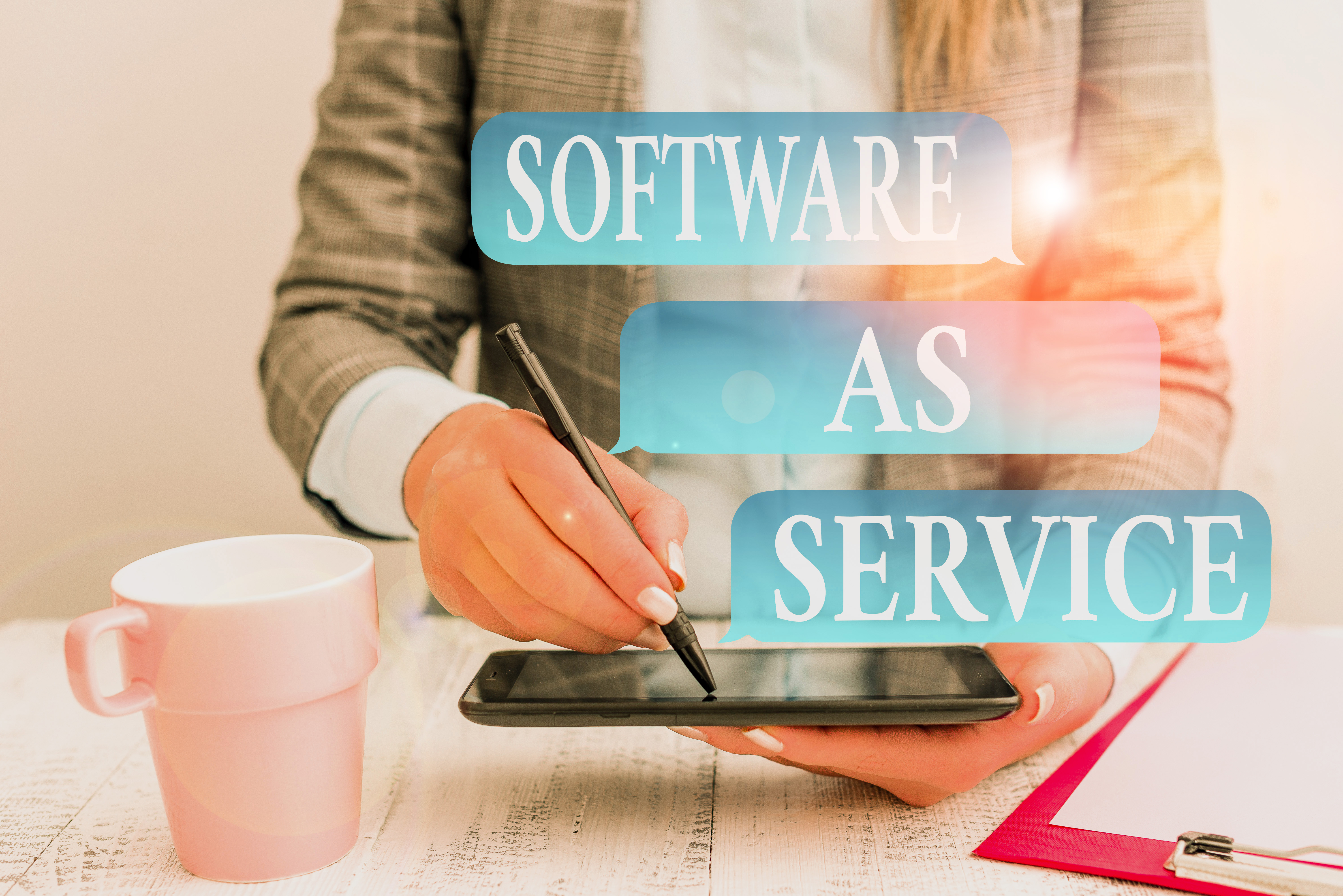 Salesforce and MongoDB: 2 must-own tech stocks