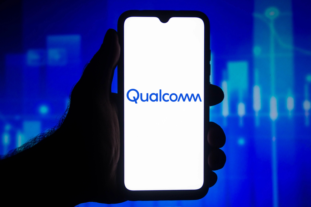 Qualcomm Stock Is Coiling for a Breakout 