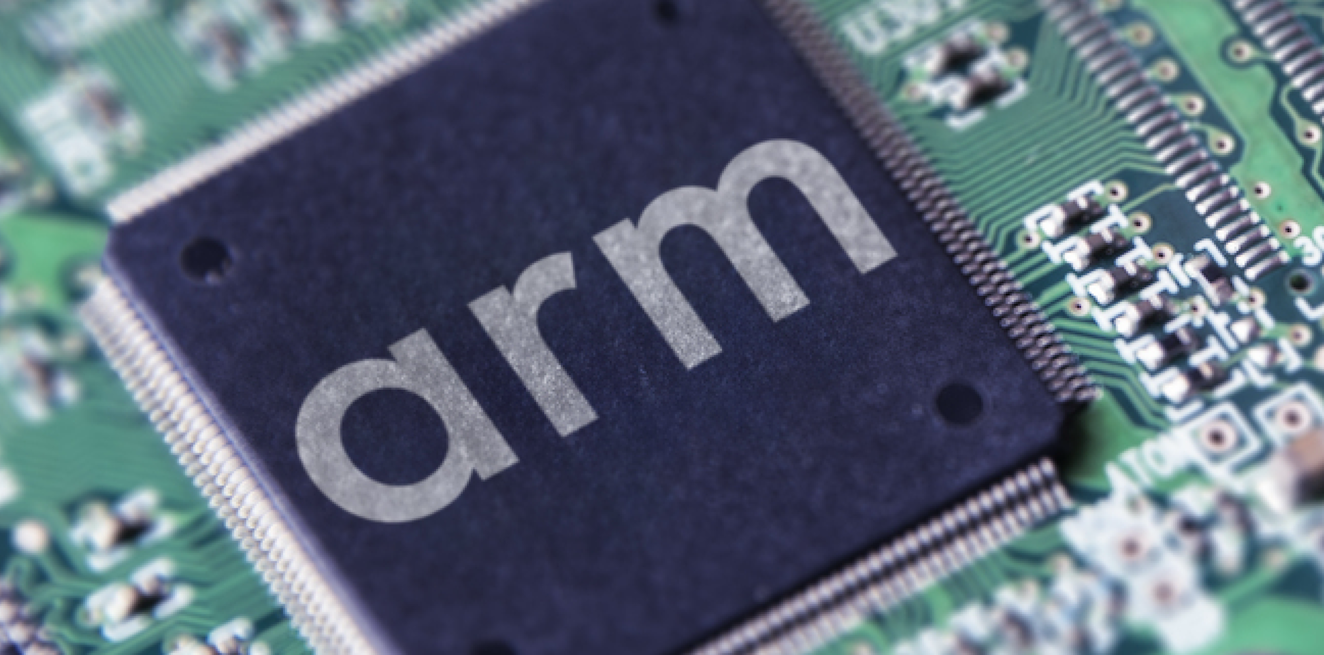 Cambridge, UK, Aug 20 2020: Computer circuit board. Close-up of ARM chip. Illustrative editorial — Photo by rarrarorro