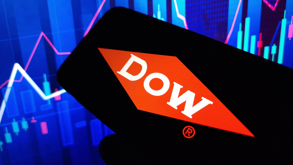 Konskie, Poland - November 24, 2024: Dow company logo displayed on mobile phone — Stock Editorial Photography