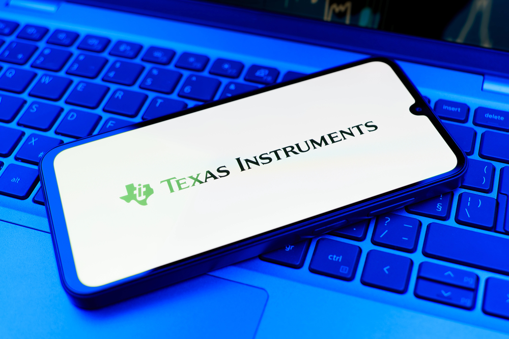Texas Instruments: Earnings Beat, Upbeat Guidance Fuel Recovery
