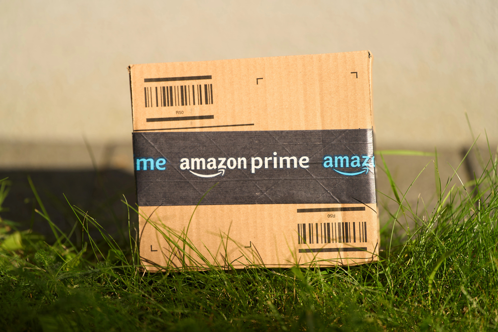 Amazon Prime box representing fast e-commerce logistics 13.09.2024 Europe, Poland. — Stock Editorial Photography
