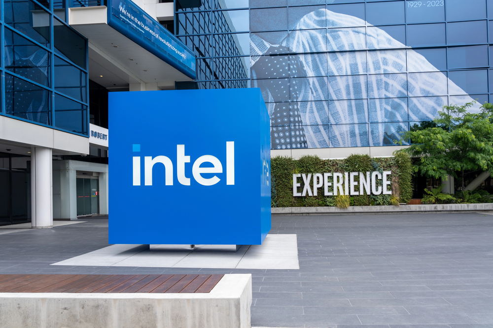 Intel headquarters in Silicon Valley, Santa Clara, California, USA - June 10, 2023. Intel Corporation is an American multinational corporation and technology company. — Stock Editorial Photography