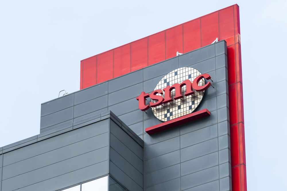 Hsinchu City, Taiwan- August 19, 2022: Taiwan Semiconductor Manufacturing Company (TSMC) plant in Hsinchu Science Park, Taiwan, TSMC is the world's largest dedicated independent semiconductor foundry. — Stock Editorial Photography