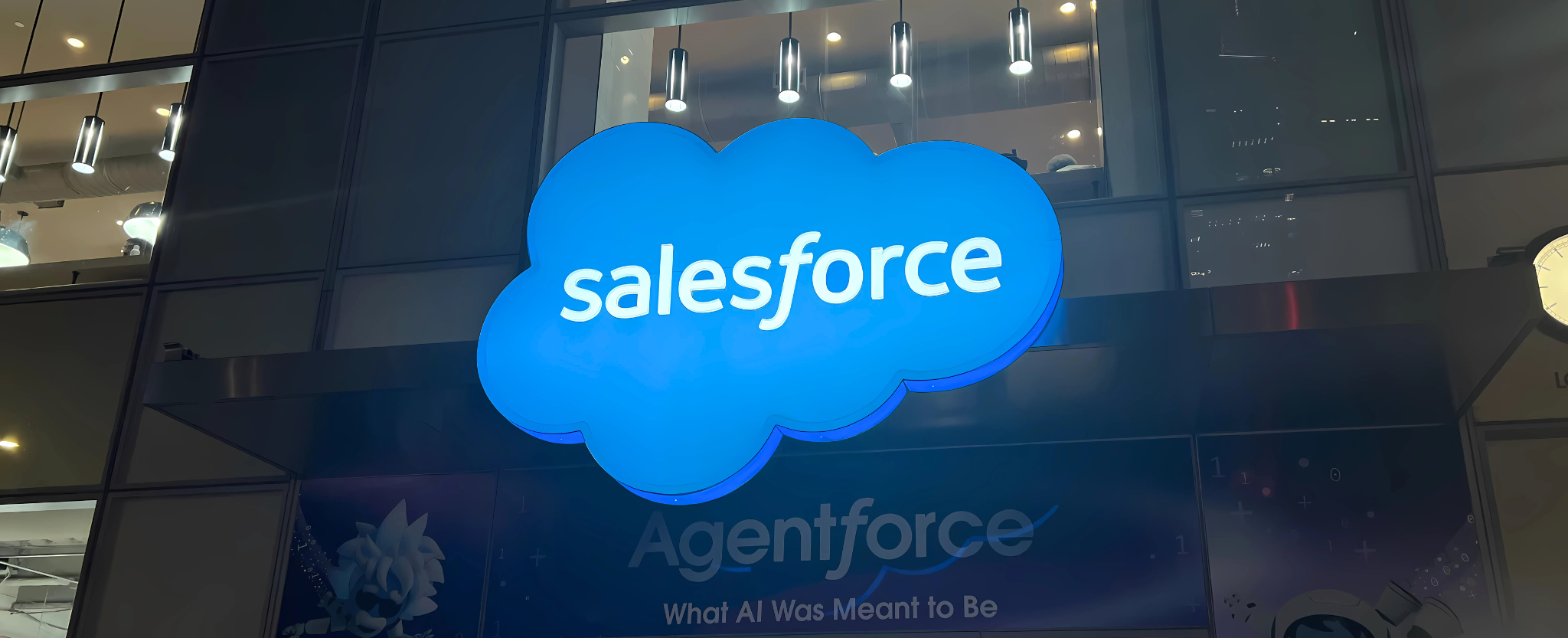 Salesforce Building sign NYC