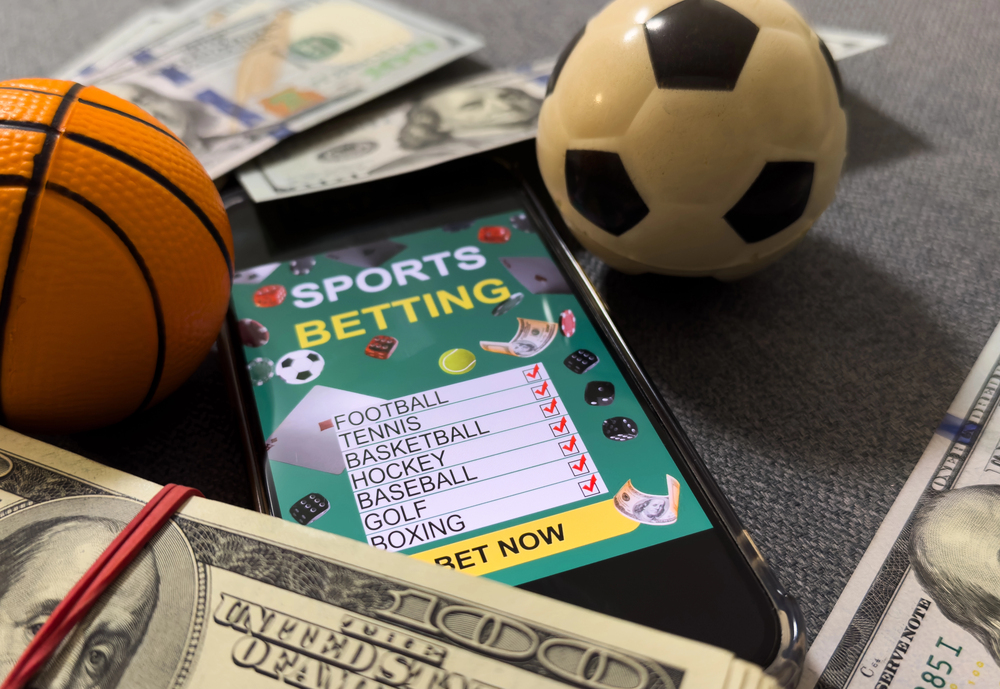 Flat lay concept photo showing inscription betting next to balls. High quality photo — Photo