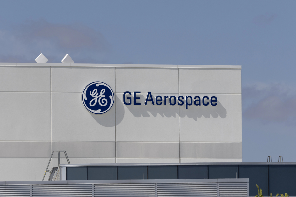 Lafayette - April 25, 2024: GE Aerospace Jet Engine Facility. GE Aerospace manufactures CFM LEAP turbofan jet engines for commercial aircraft. — Stock Editorial Photography