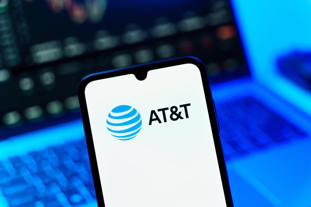 AT&T Stock Rises on Earnings Beat and Share Buybacks