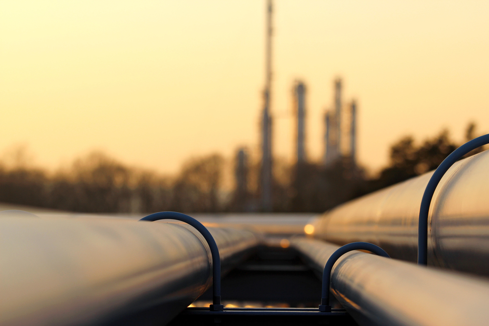 Oil refinery 
