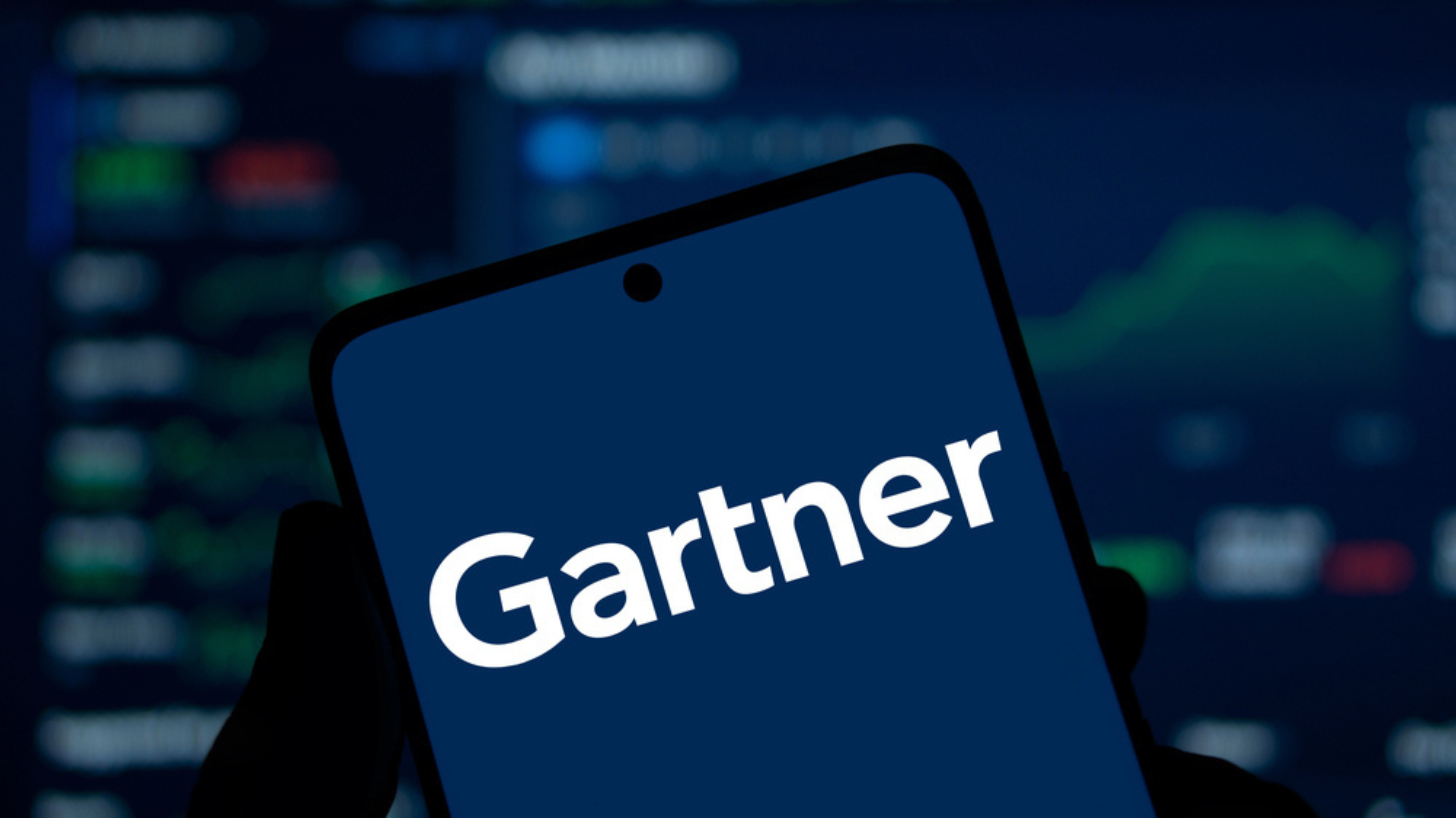 Dhaka, Bangladesh- 25 Dec 2024: Gartner logo is displayed on smartphone. — Stock Editorial Photography
