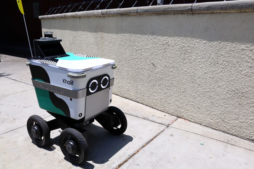Serve Robotics 