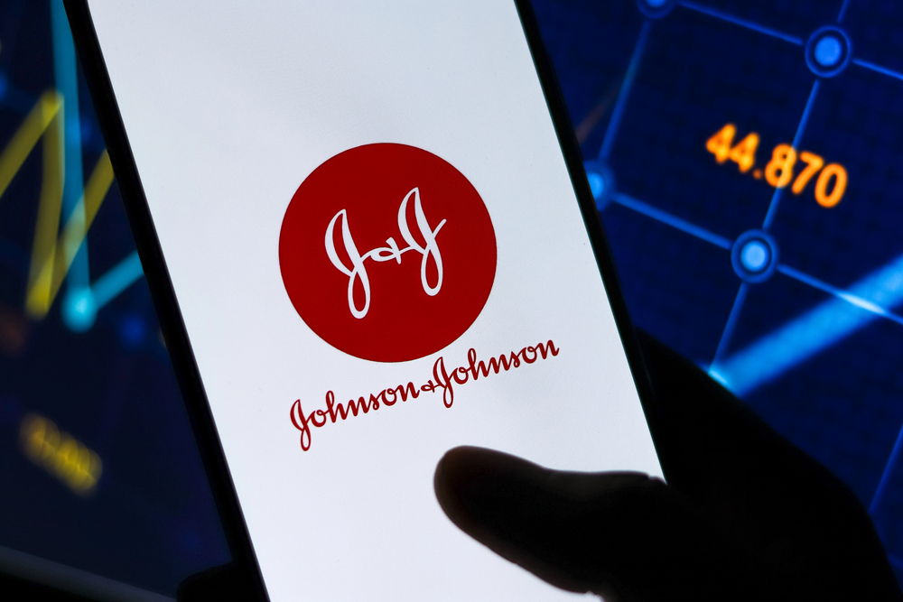 JNJ on cellphone 
