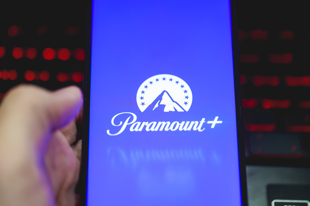 Paramount app logo on a smartphone screen.