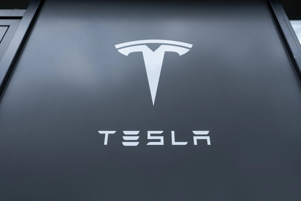 Tesla Logo 