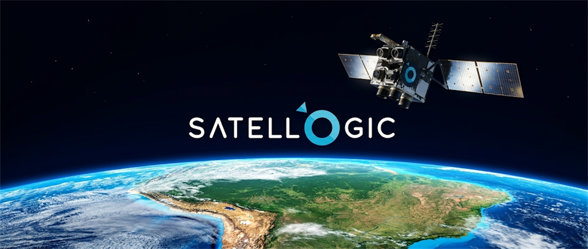 Satellogic company logo displayed over a rendered satellite orbiting Earth.