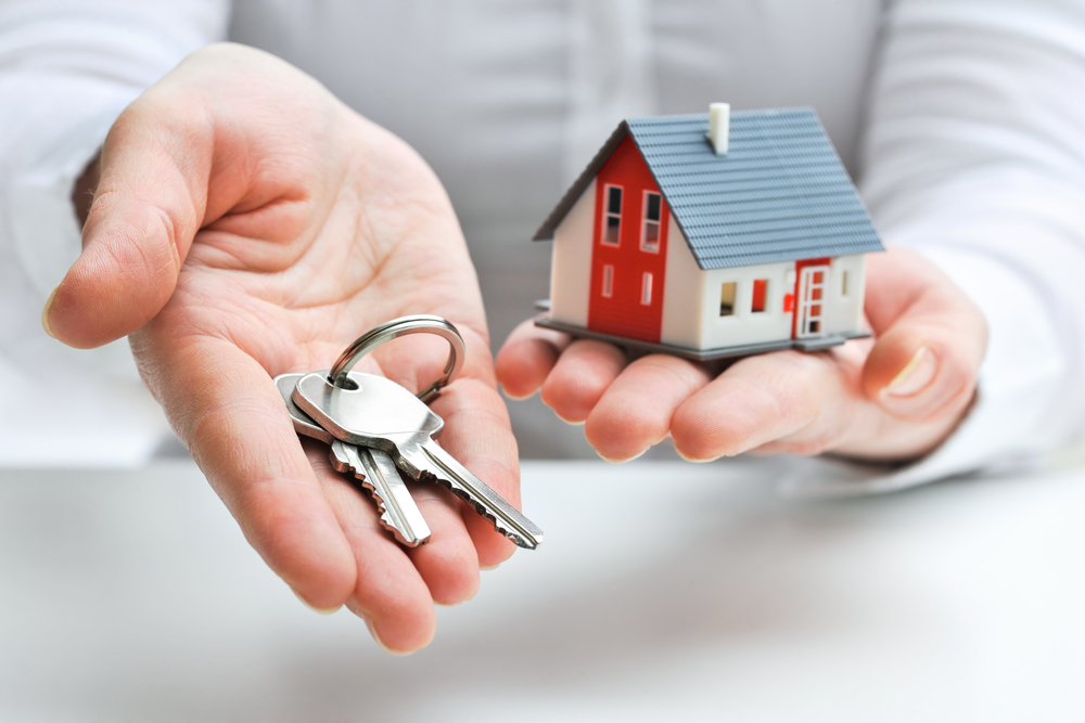 KB Homes (NYSE:KBH) On Watch Ahead Of Earnings