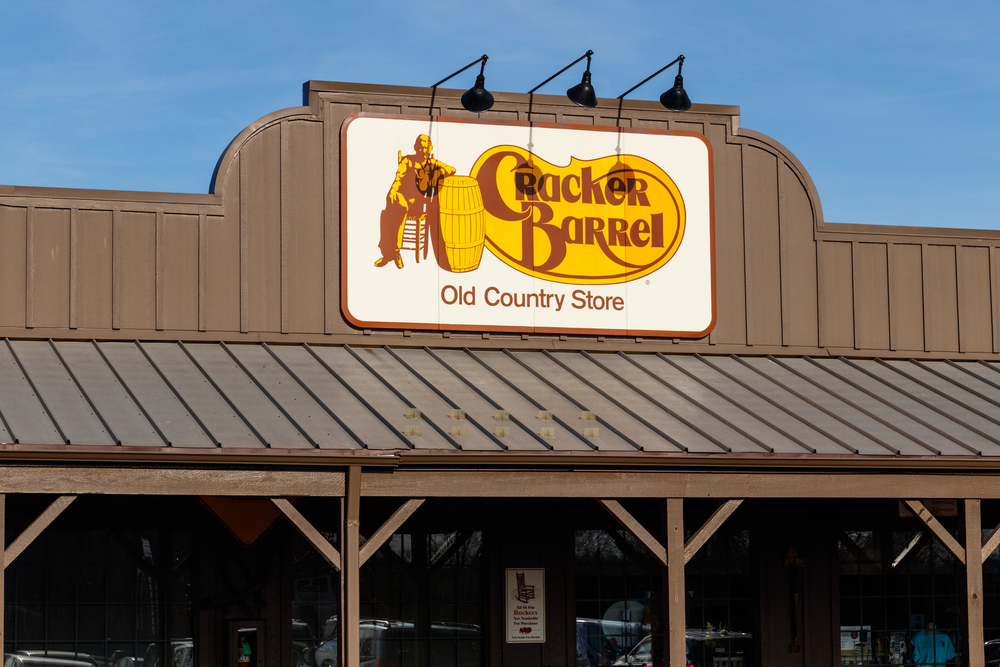 Cracker Barrel Earnings Up, But Shares Drop As Company Eyes Higher Expenses