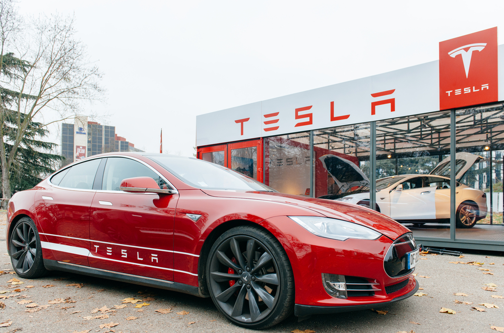 Tesla Stock Predictions: Is Tesla&rsquo;s Slide Worth a Second Glance?