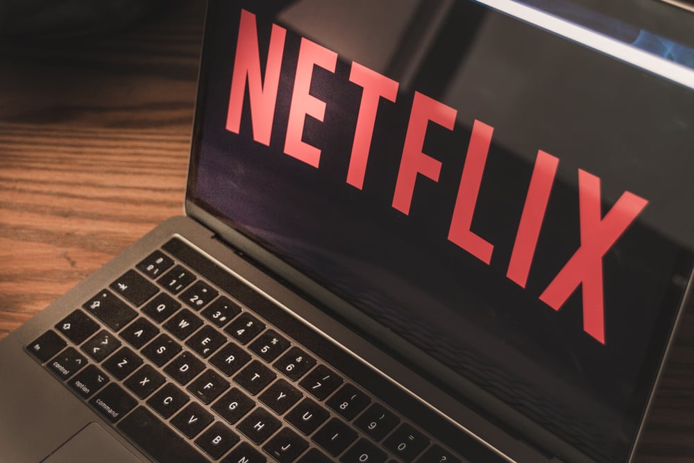 Netflix (NASDAQ: NFLX) Looks Like a Sell as Conditions Shift 