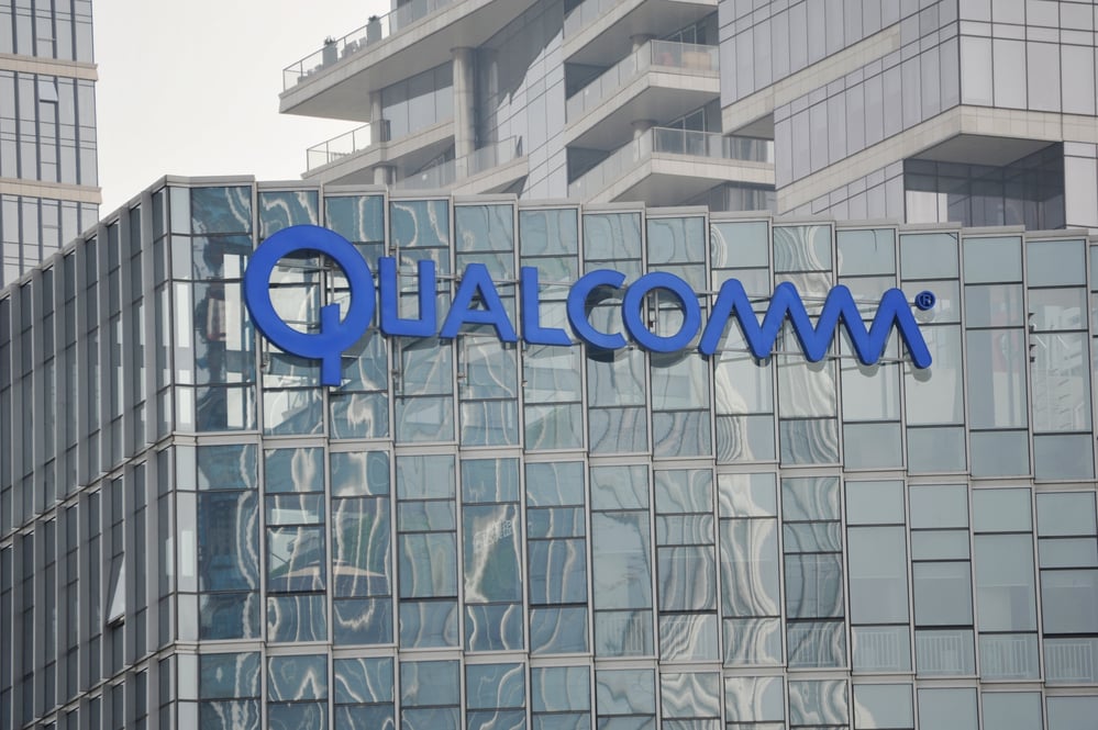 Qualcomm Continues March Higher (NASDAQ: QCOM) 