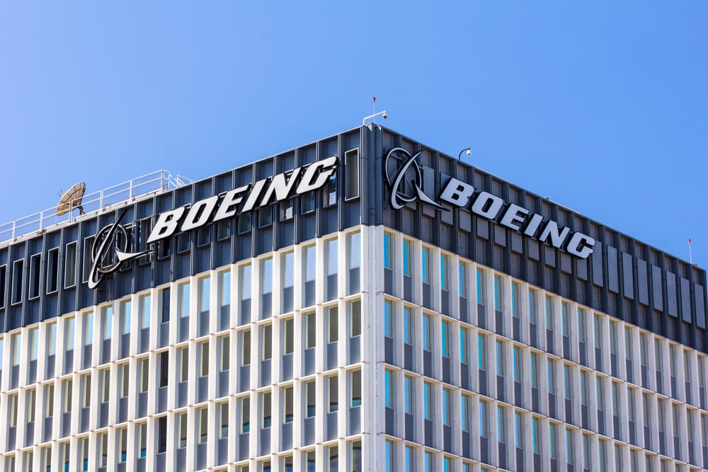 Boeing Shares Under Pressure as Board Mulls Suspending Production of Troubled 737 Max