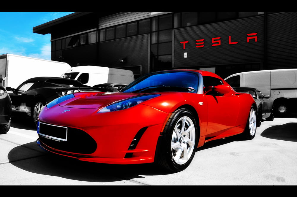 Tesla Stock a Buy? Strong Momentum in an Uncertain Auto Industry