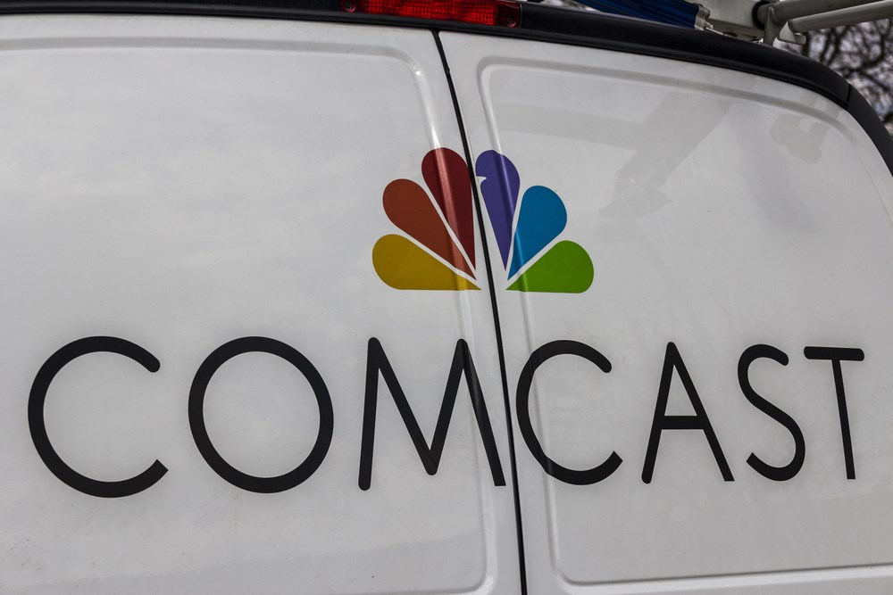 Comcast stock price 