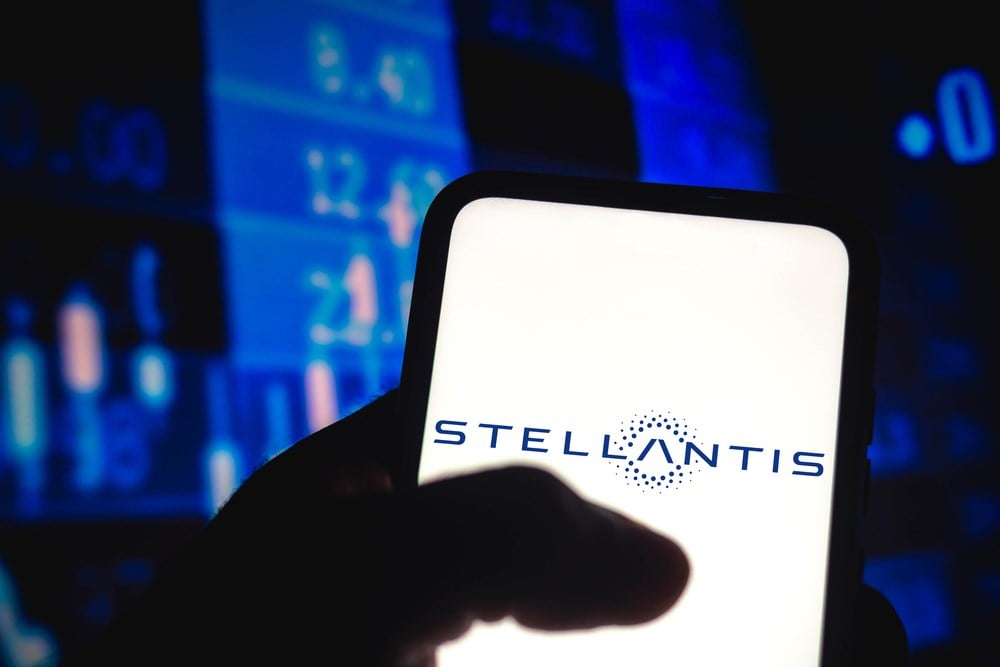 Does Stellantis Offer Value to Investors After EV Pickup Launch?