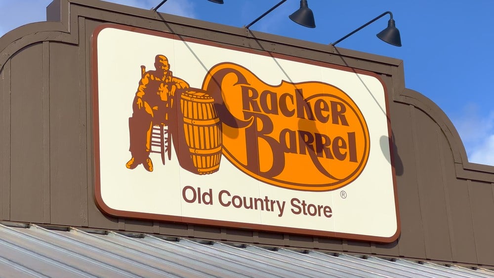 Cracker Barrel stock price forecast sign 