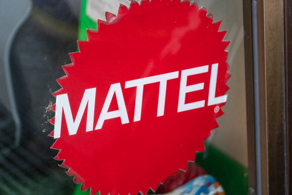 Mattel stock price forecast 