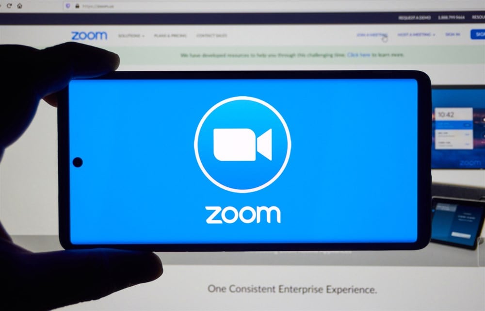 zoom video stock price 