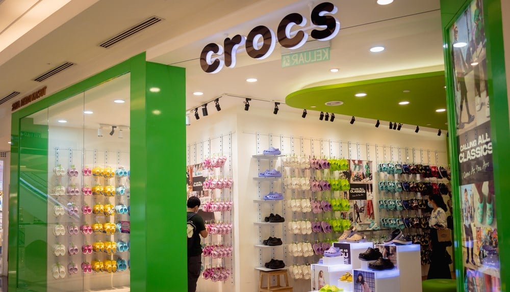 Crocs storefront stock price 