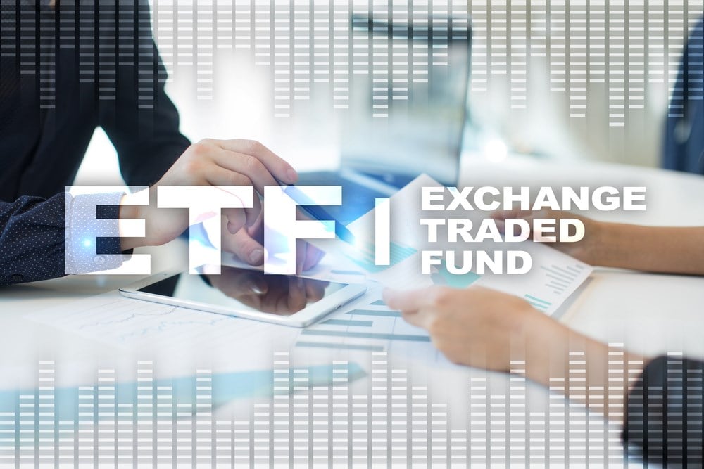 ETF. Exchange traded fund: ETFs that offer diversification